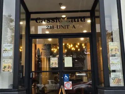 Cassie Café, Google photo 2