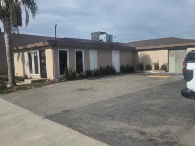 Collectors Gold OC, Google photo 3