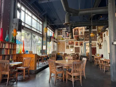 Den Cafe, Google photo 4
