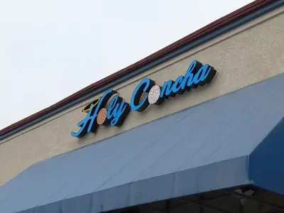 Holy Concha Bakery, Google photo 1