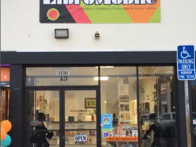 LibroMobile Bookstore, Google photo 2