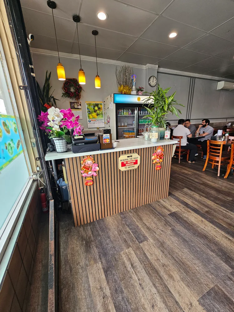 Phở Crystal Noodle House business photo