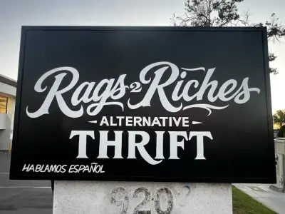 Rags2Riches, Google photo 4