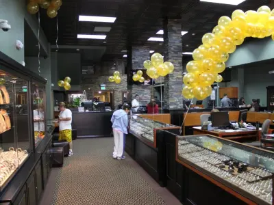 Valencia Jewelry MFG, Google photo 3